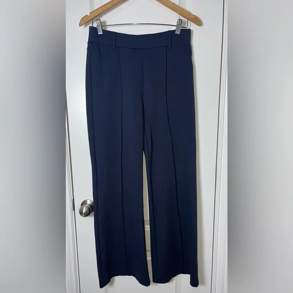Quince Ultra-Stretch Ponte Flare Leg Pants Navy Size Medium - Picture 5 of 8